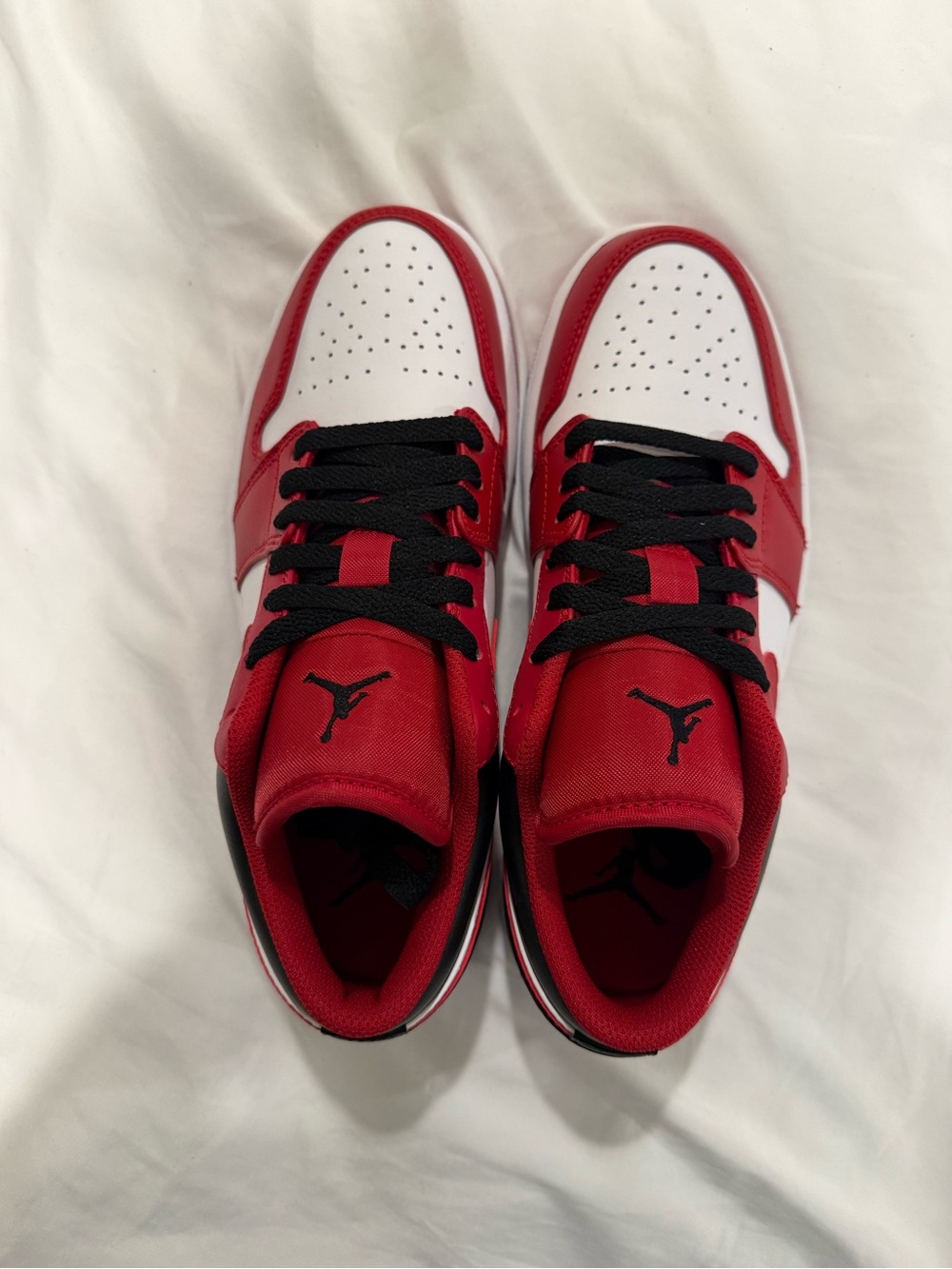 Air Jordan 1 low white gym red black brand new women’s size 8